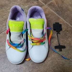 Girls Heely's Size 3 White